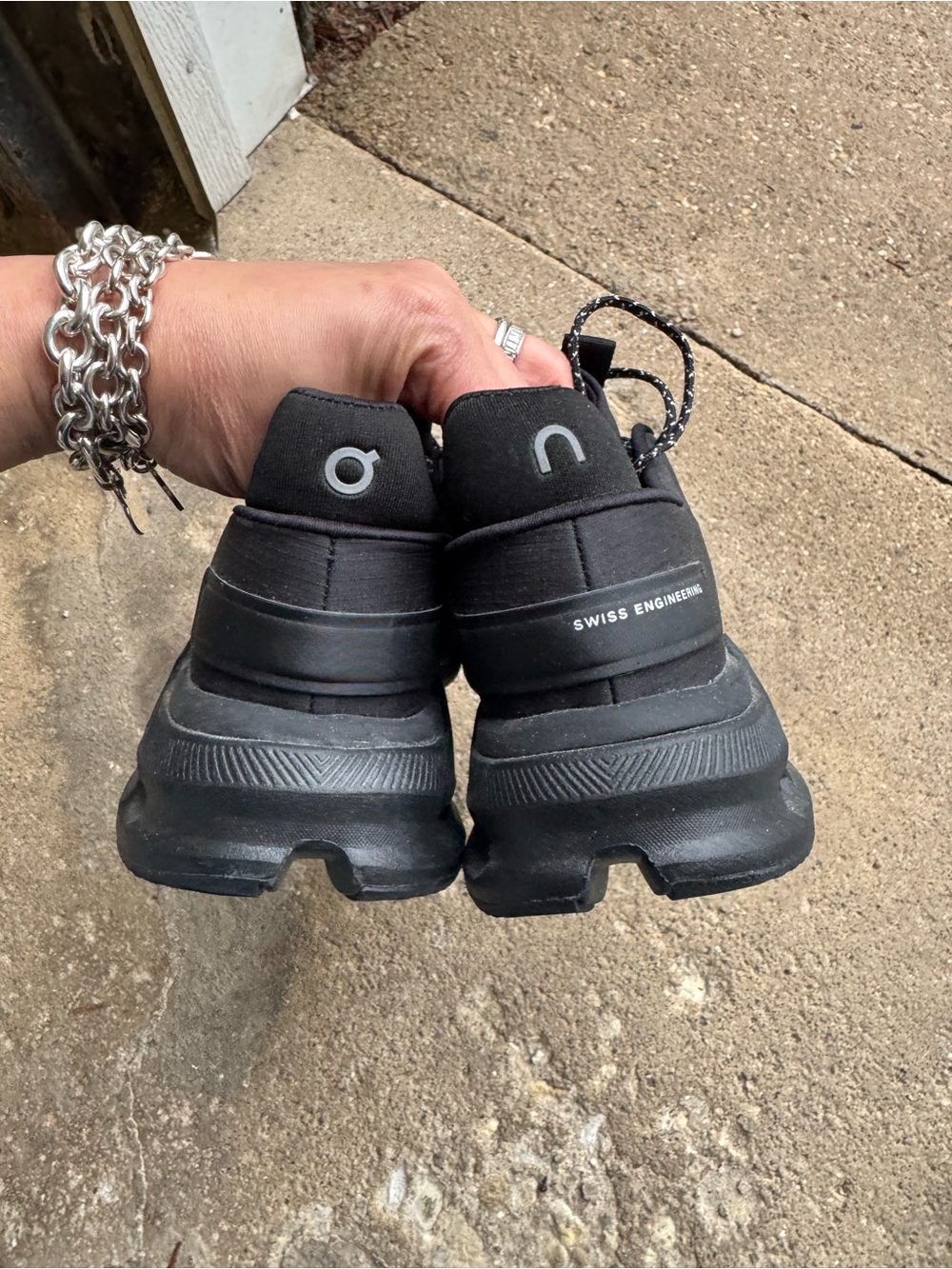 On Running Cloud Black Running Shoes W 7 - Picture 4 of 5